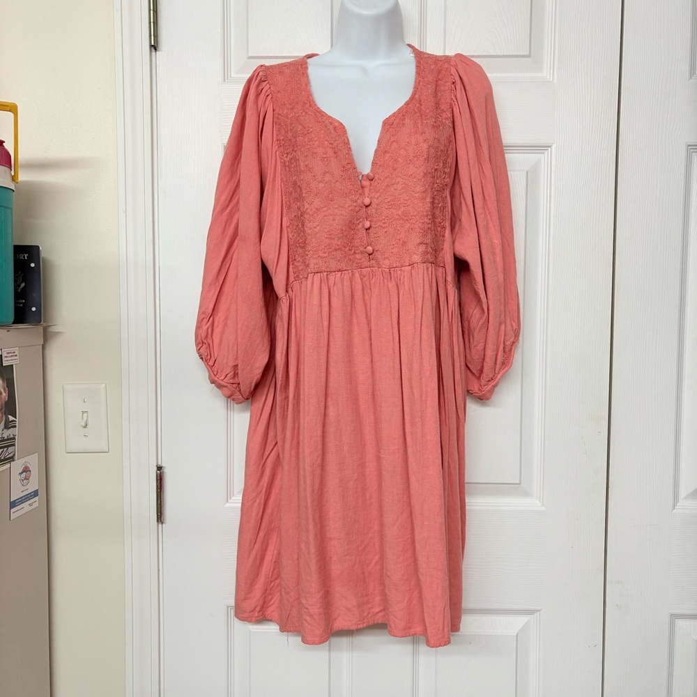 Umgee Linen Blend Sheer Lace Back Dress in Coral Size 1X